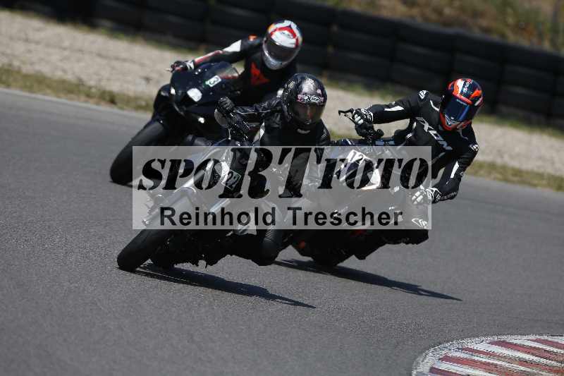 Archiv-2023/28 05.06.2023 Moto Club Anneau du Rhin/blanc-novice/3